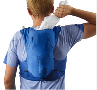 Salomon ADV skin 5 running vest using backpocket
