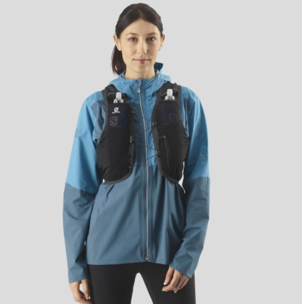 Salomon ADV 8 Trail running vest front view female model