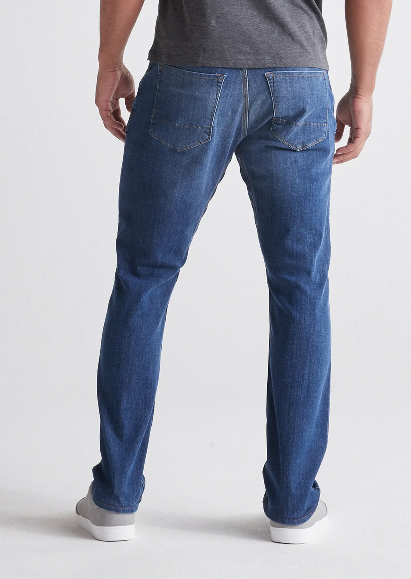 Performance Denim Relaxed Taper Ms